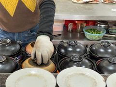 -容里煲仔饭(利丰北路店)