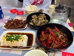 -吴记口味馆