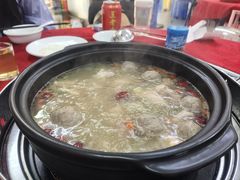 -花苑美食横琴生蚝火锅(拱北粤华路店)