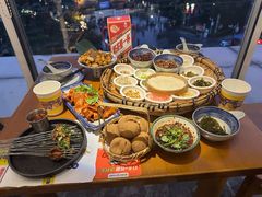 -包整·丝娃娃(一览甲秀楼风景店)