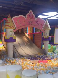 -宝贝渡口儿童游乐园(香炉礁山姆店)