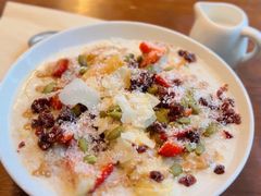 暖乎乎杏仁奶燕麦碗-So Acai(天河店)