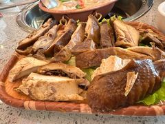 -阿婆情腊排骨火锅(金虹路店)