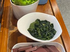 -乡土黄·鲜牛肉火锅·小龙虾(兴业街店)