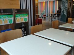 -麦当劳(乳山路店)