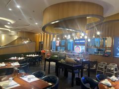 大堂-罗氏十三活虾餐厅(光谷K11购物艺术中心店)