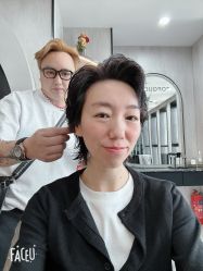 -TOP HAIR SALON