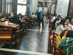 大堂-皇城坝小吃(科华成都王府井购物中心店)