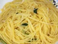 醋溜土豆丝-巨鼎酒店(擂鼓石店)