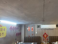 -官塘陈记鱼生·潮汕砂锅粥·牛肉火锅(潮枫路总店)