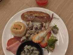 -怡咖啡海鲜自助餐厅(浦东香格里拉店)