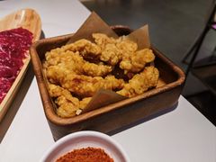 -左庭右院鲜牛肉火锅(金山万达店)