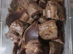 -三个四川人火锅(华联商厦店)