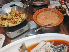 -黄泥岗·地道湖北菜(奥特莱斯店)