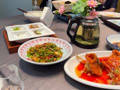 -香山湖家家宴(中山陵店)