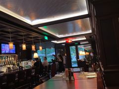 大堂-Wolfgang’s Steakhouse 沃夫冈牛排馆(上海白玉兰广场店)