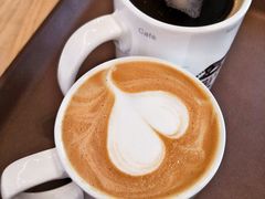 猫屎咖啡拿铁-猫屎咖啡(日月光中心广场店)