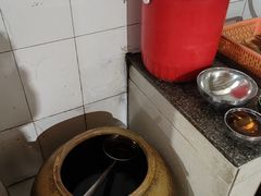 -正宗杨记普洱酸醋米线(总店)