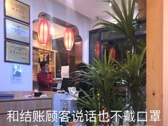 -俏湘厨•地道湘菜(建华南路店)