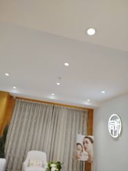 -HEYAN荷妍专业脱毛连锁机构