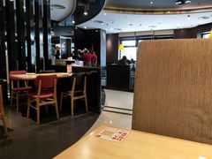 大堂-必胜客(漕宝路店)