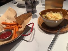 -静香HOUSE·全时段融合餐厅(七星欢乐颂店)