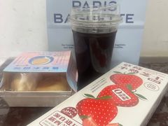 -巴黎贝甜(大宁国际商业广场店)