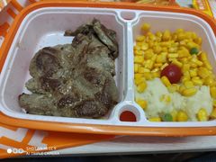 -豪客来牛排(中央花苑店)