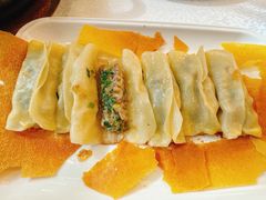 -品海楼·大连海胆锅贴馆(东港店)