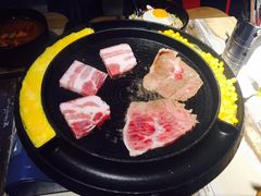 -三国惹火烤肉·中日韩烤肉集合店(百草路店)