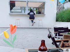 -HUGS coffee(东区店)
