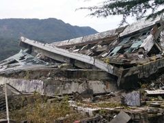 -北川老县城地震遗址