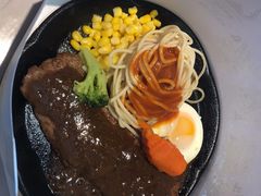 -汤姆家的牛排意面披萨(融创茂店)
