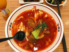 -顺溜·手工刀削面·黑金店(铜锣湾店)