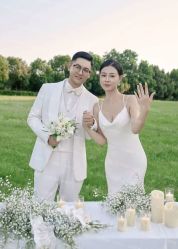 -光明婚纱摄影(建设路店)