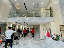 -3AM HAIR SALON染发接发