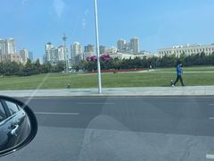-大连人民广场