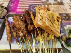 -沪上名羊天下碳烤羊腿•东北烧烤•小龙虾(浦东直营总店)