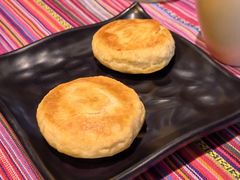 -香巴拉云南餐厅(华莱坞店)