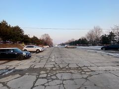 -石京龙滑雪场-停车场