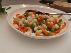 鸡头米炒手剥河虾仁-三利音·东方司宴(外滩店)