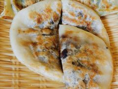 豆沙饼-闯关东东北农家菜(崂山石老人店)