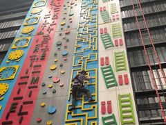 -极限PLAY运动娱乐新世界·团建派对潮玩休闲馆·室内蹦极高空游乐园
