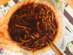 -辣风芹酱香米粉(新疆炒米粉软件园店)