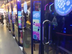 -爱玩嘉年华(江北一店)