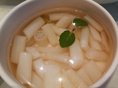 酸辣藕带-莲餐厅·湖北菜·藕汤老手艺(愚园路店)