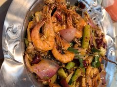 -休记光头香辣蟹干锅(绵竹店)