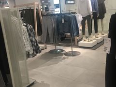 -H&M(天一广场店)