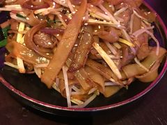-钳真多钓虾馆·小龙虾海鲜烧烤(九六广场店)