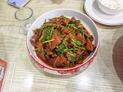 -英子家庭菜馆(系马桩店)